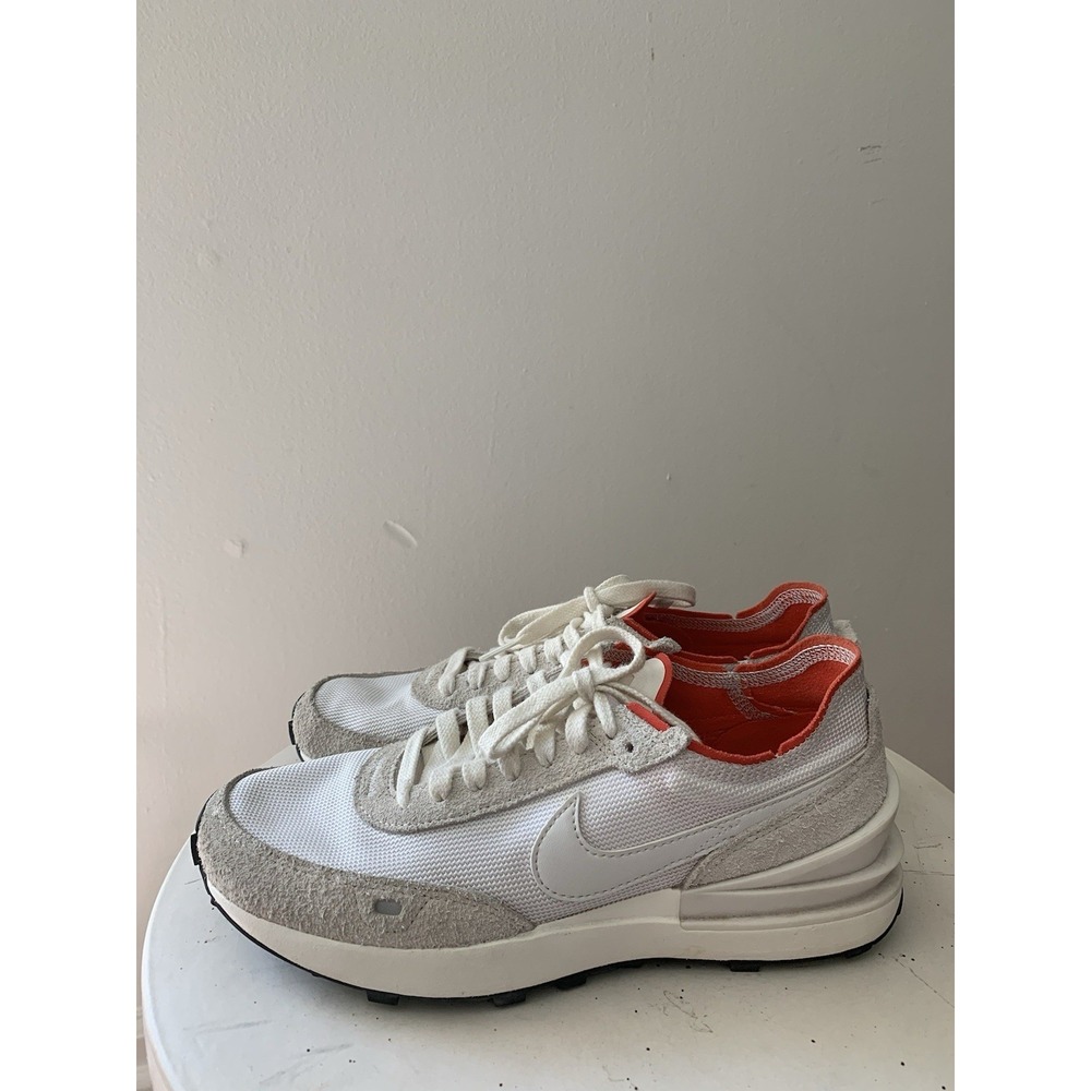 Nike Waffle One Vintage White Picante Red Women US 8 Retro Athleisure Lifestyle